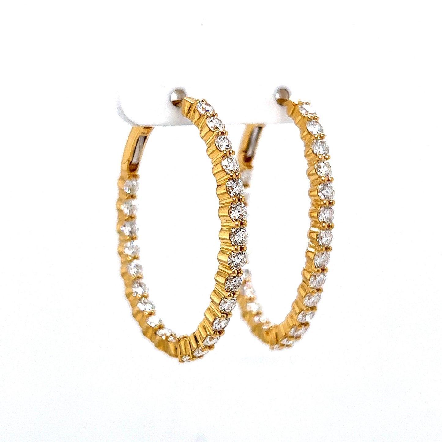 4.05 Diamond Oval Hoop Earrings in 18k Yellow Gold