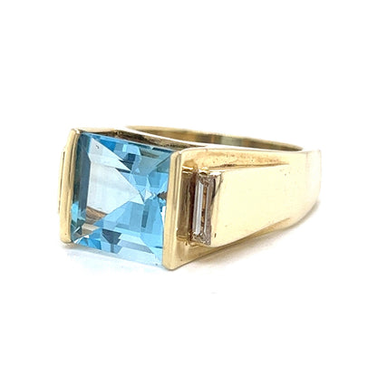 Square Cut Blue Topaz Cocktail Ring in 14k Yellow Gold