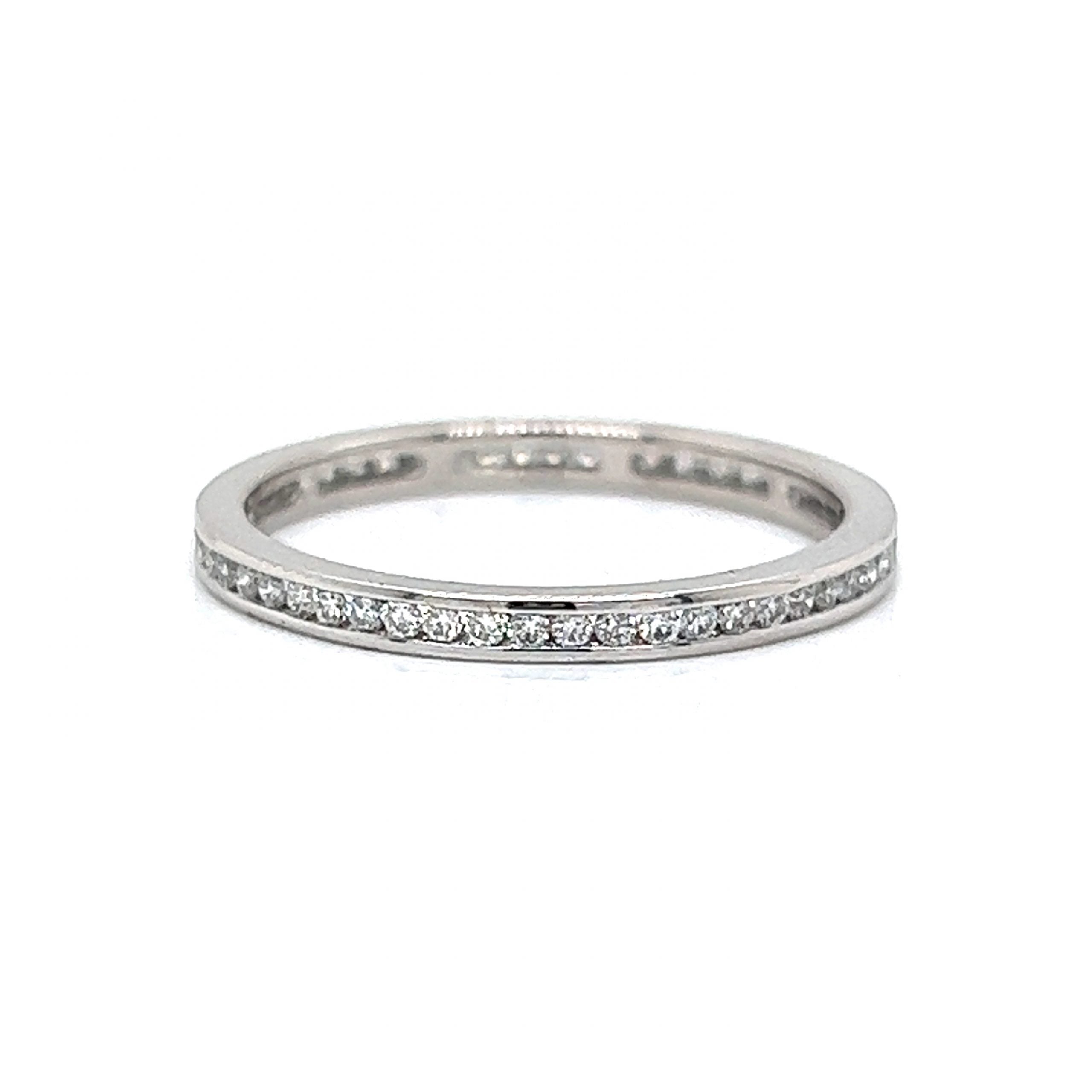 Classic eternity band deals
