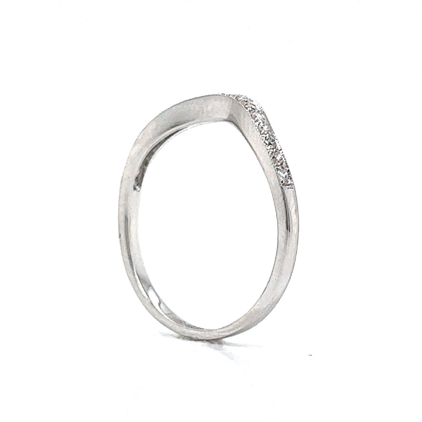 Milgrain Curved Diamond Wedding Band in 14k White Gold