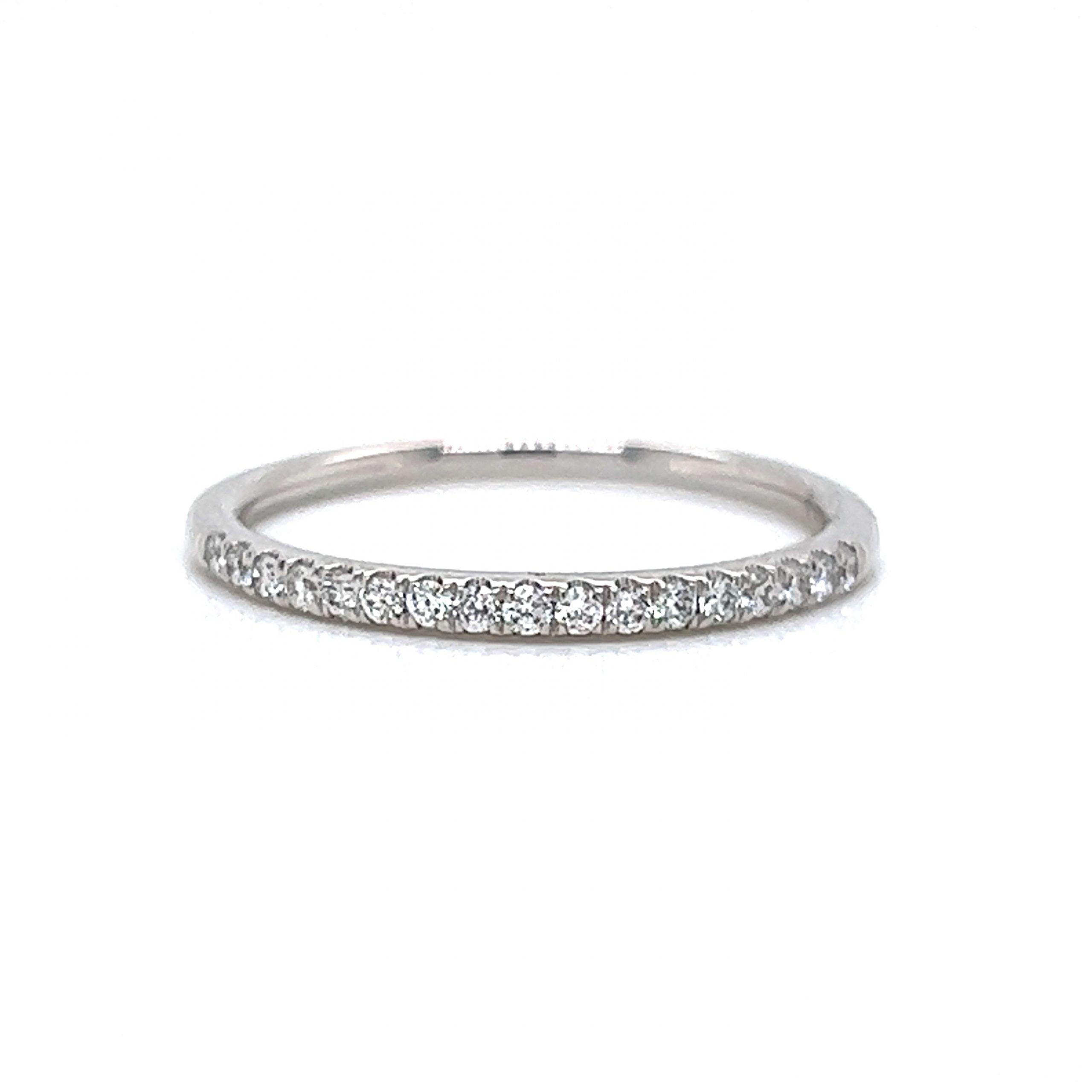 17 Round Brilliant Cut Diamond Wedding Band in 14k White Gold