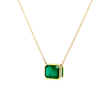 Horizontal Bezel Set Emerald Pendant Necklace in 18k Yellow Gold