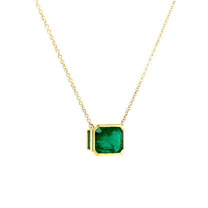 Horizontal Bezel Set Emerald Pendant Necklace in 18k Yellow Gold