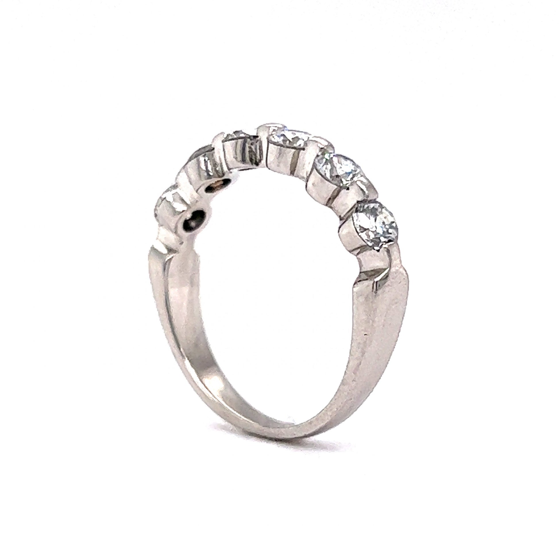 .84 Round Brilliant Diamond Wedding Band in Platinum