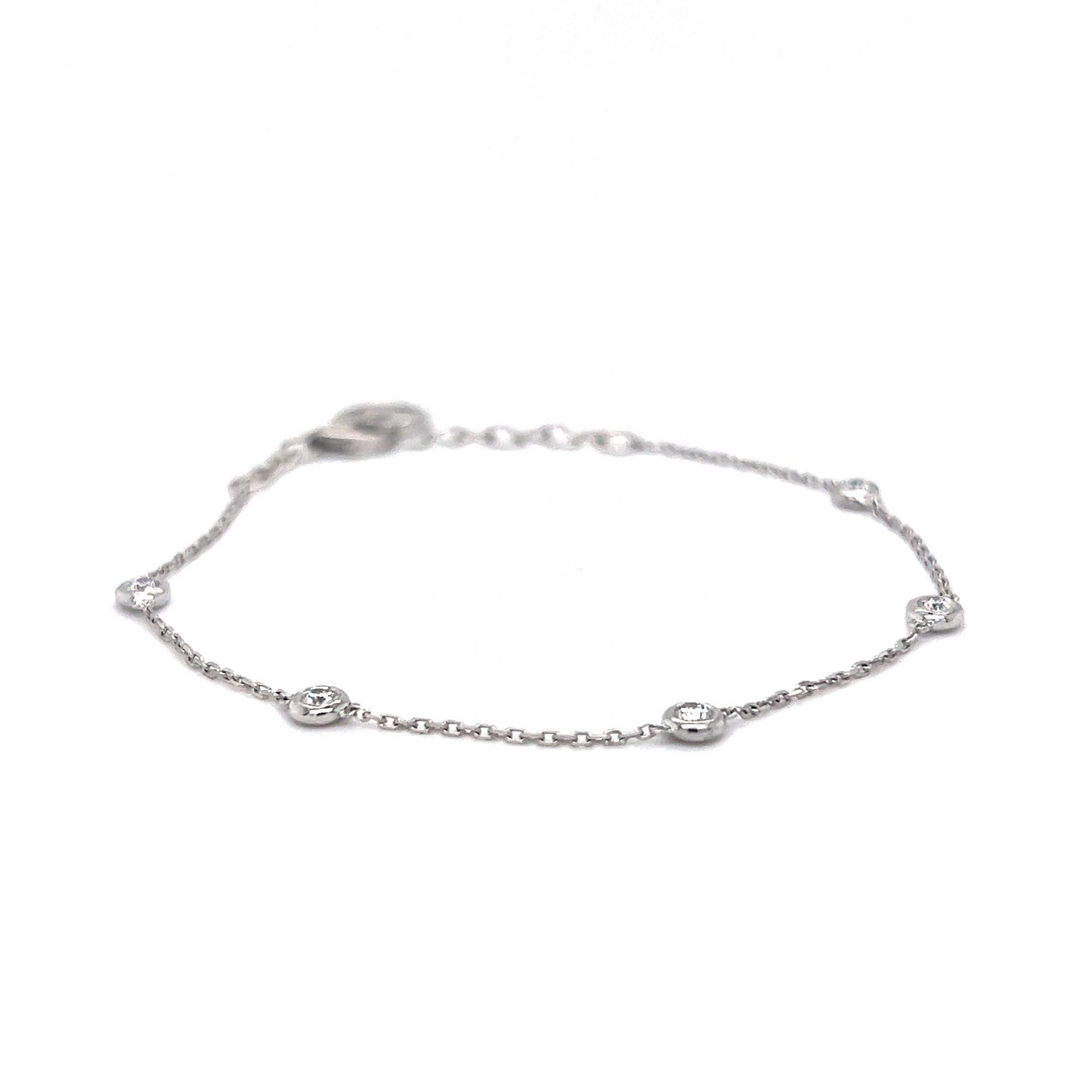 Tiny Corsage Brilliant Cut White Diamond Chain Bracelet in 14K Gold