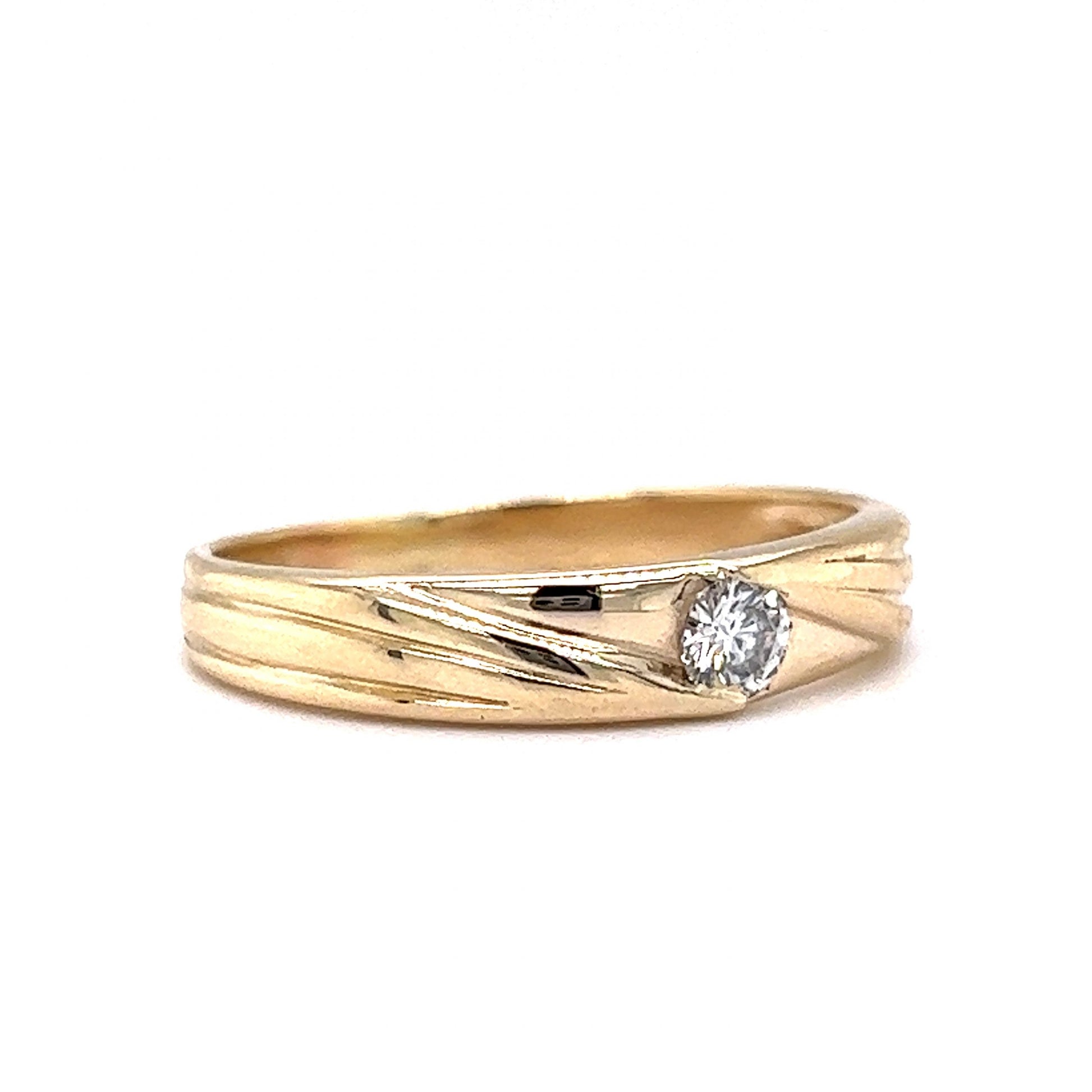 Vintage Men's Single Diamond Wedding Band in 14k Yellow Gold