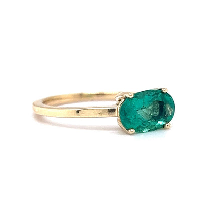 Solitaire Oval Cut Emerald Ring in 14k Yellow Gold