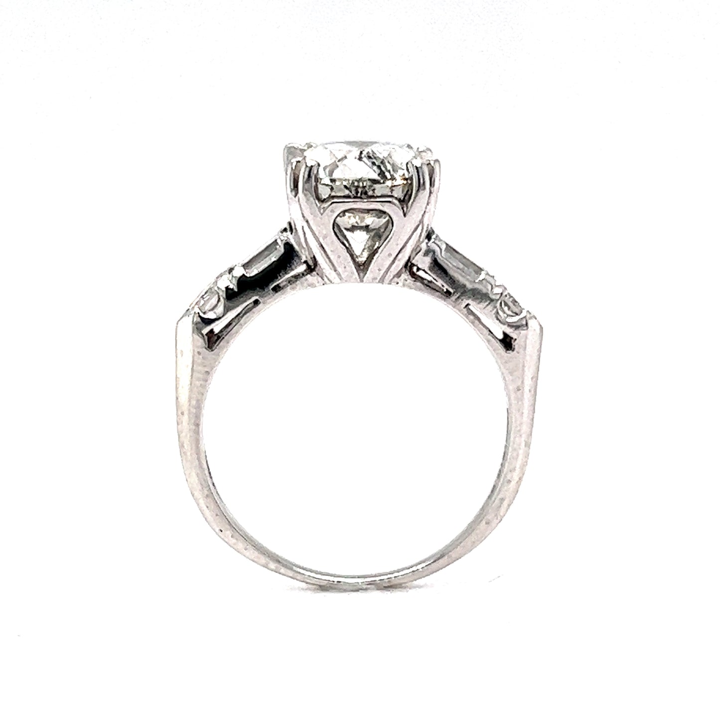 Art Deco 2.26 Carat Diamond Engagement Ring in Platinum