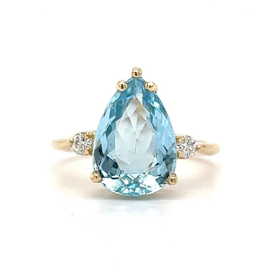 3.72 Carat Aquamarine Engagement Ring in 14k Yellow Gold