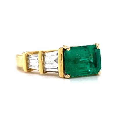 2.00 Emerald & Diamond Cocktail Ring in 18k Yellow Gold