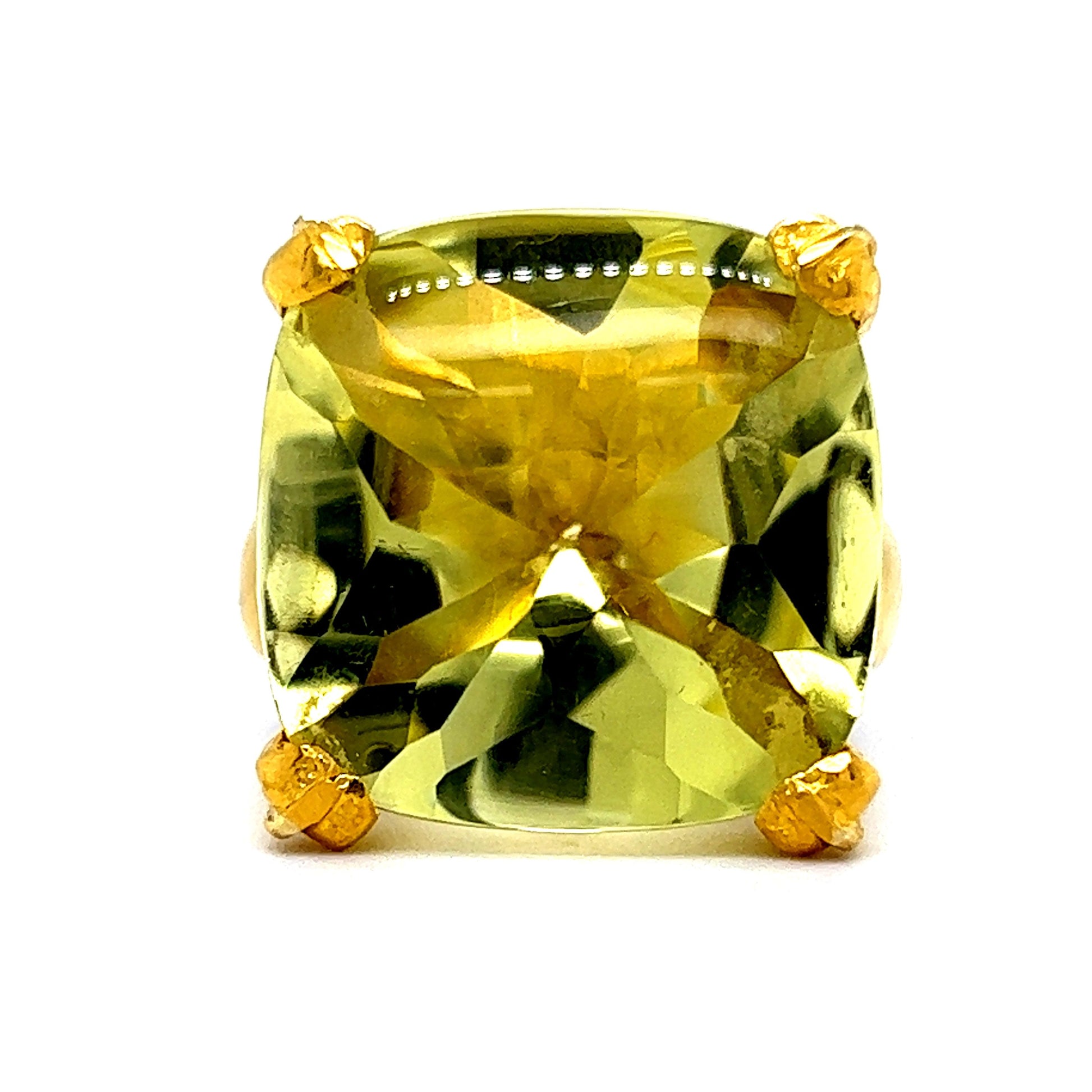 Elizabeth Locke Lemon Quartz Ring 19k Yellow Gold