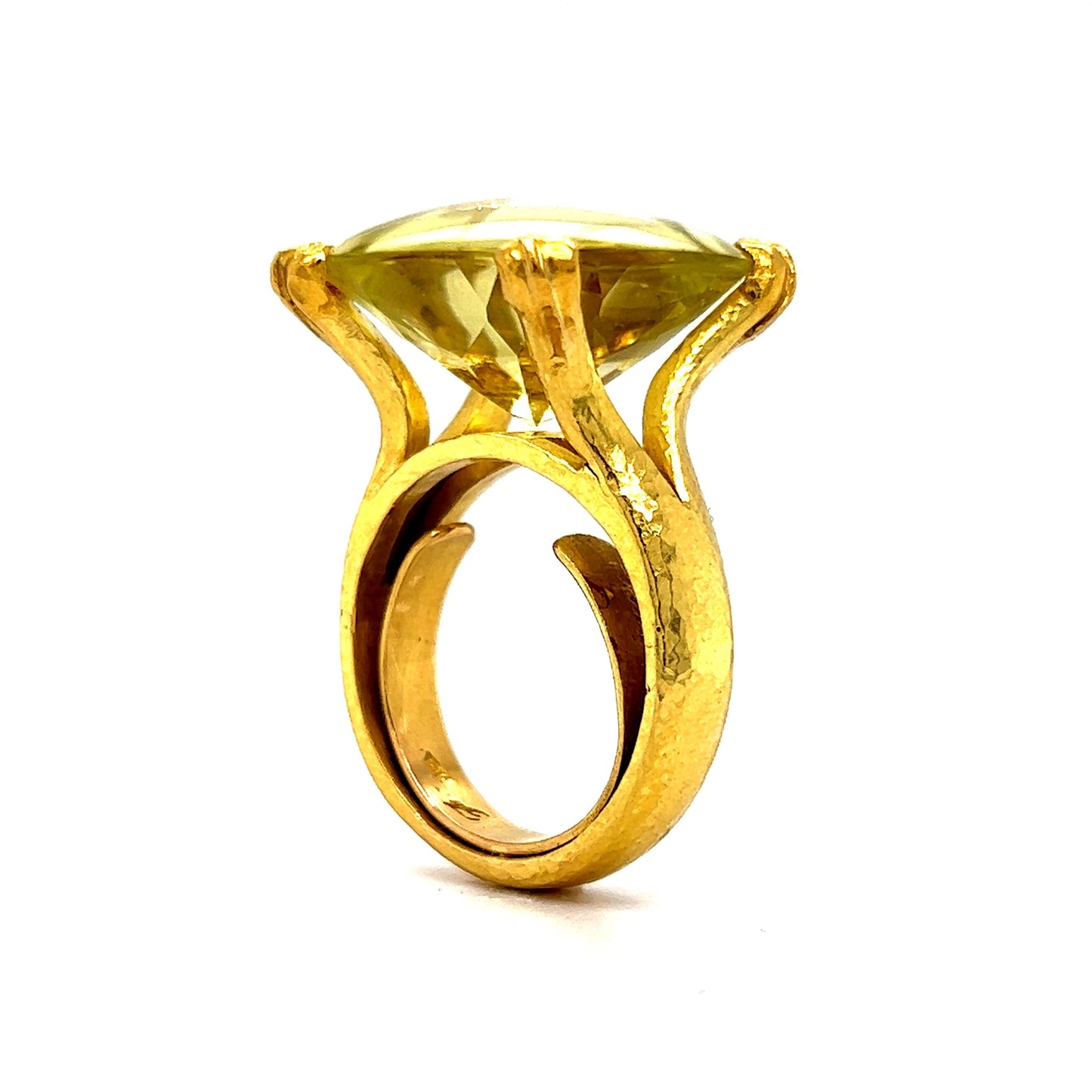 Elizabeth Locke Lemon Quartz Ring 19k Yellow Gold