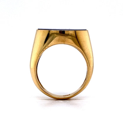 Oval Lapis Lazuli Signet Ring in 14k Yellow Gold