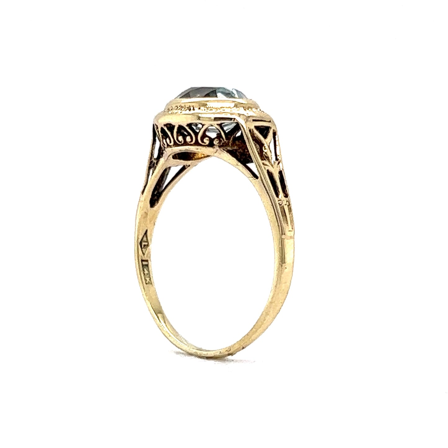 Art Deco Oval Cut Aquamarine Ring in 14k Yellow Gold