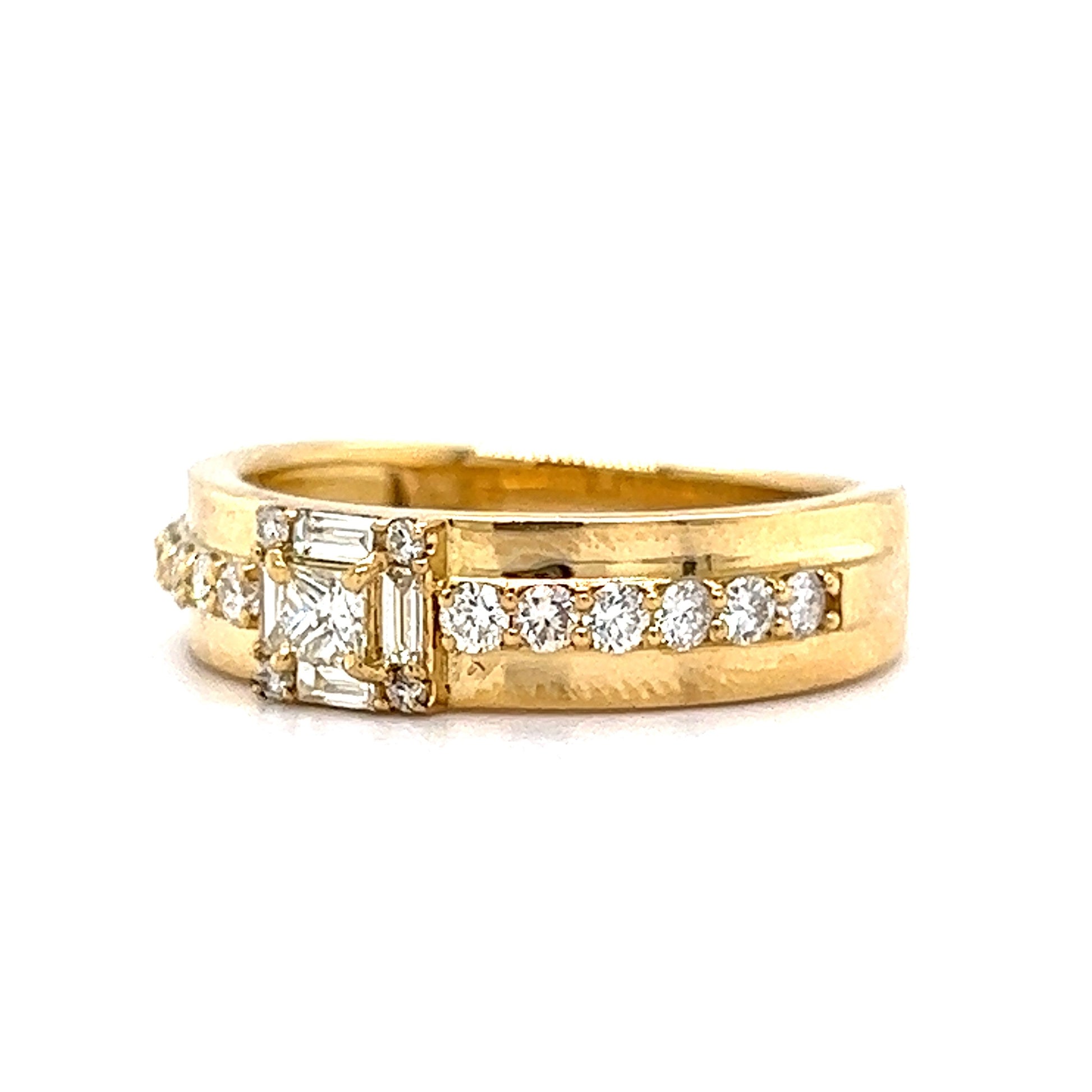 Princess Cut Diamond Stacking Ring in 18k Yellow Gold