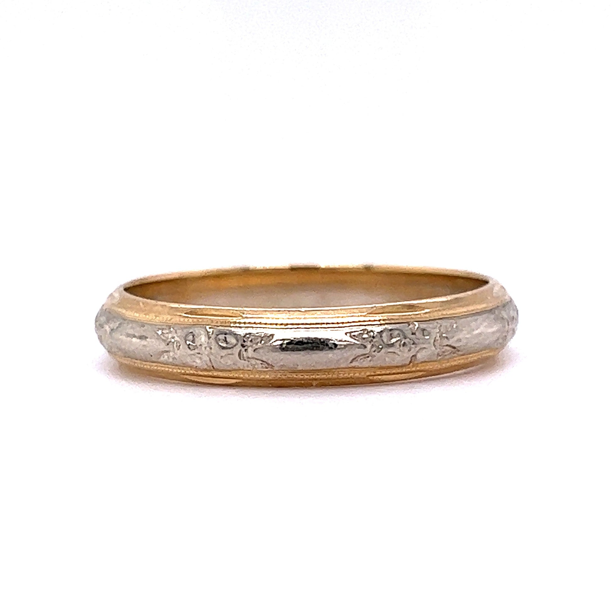 Men's Retro Two-Tone Engraved Wedding Band in 14k Gold