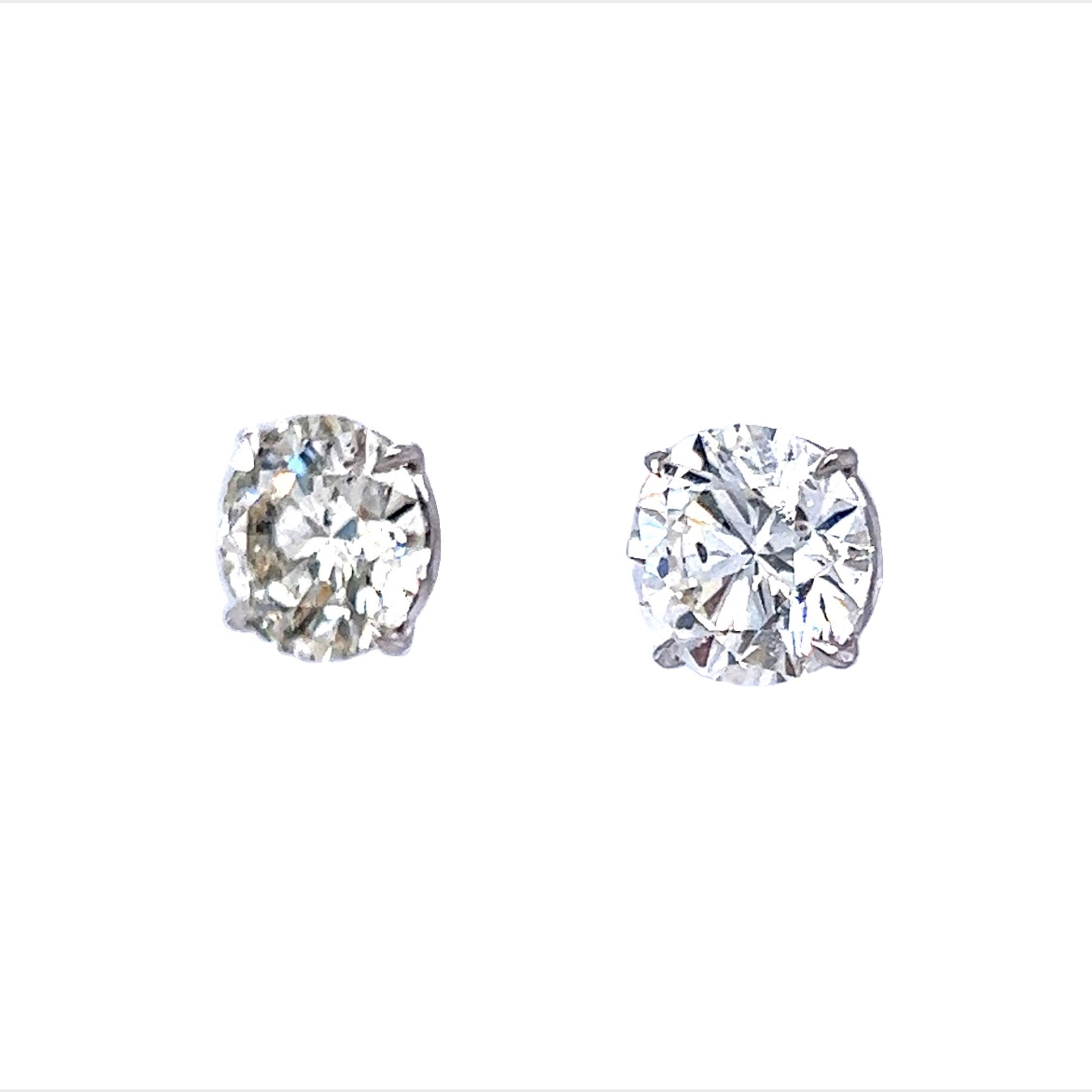 5.17 Round Brilliant Cut Diamond Earring Studs in 18k White Gold