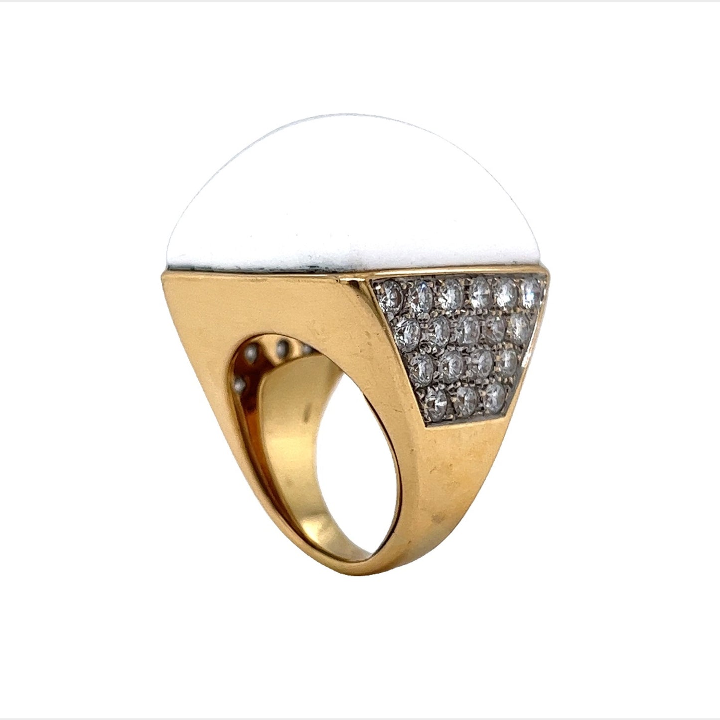 White Agate & Diamond Cocktail Ring in 18k Yellow Gold