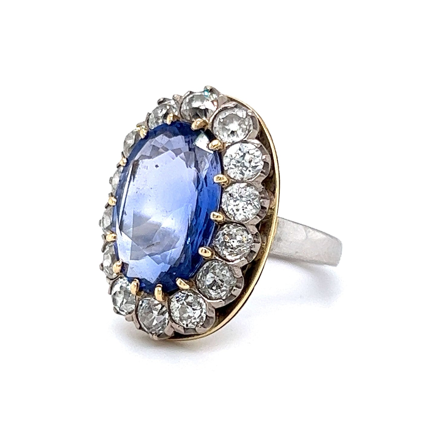 Cocktail Ring Modern 7.04 Oval Cut Sapphire in Platinum