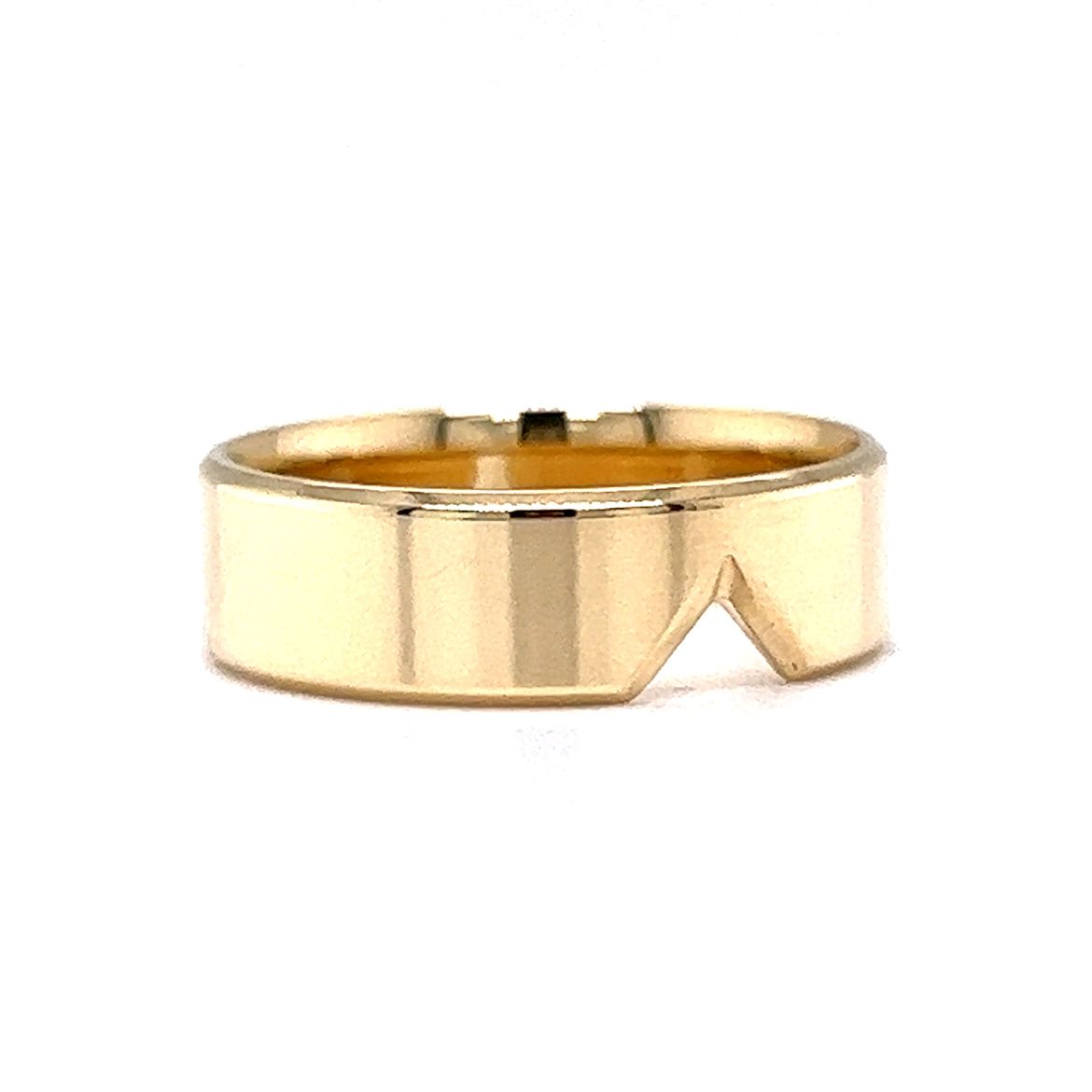 6mm Notched Wedding Band in 14k Yellow Gold