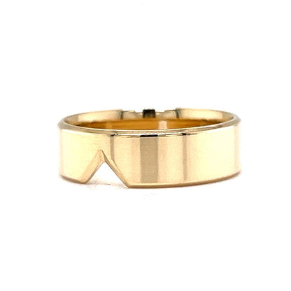 6mm Notched Wedding Band in 14k Yellow Gold