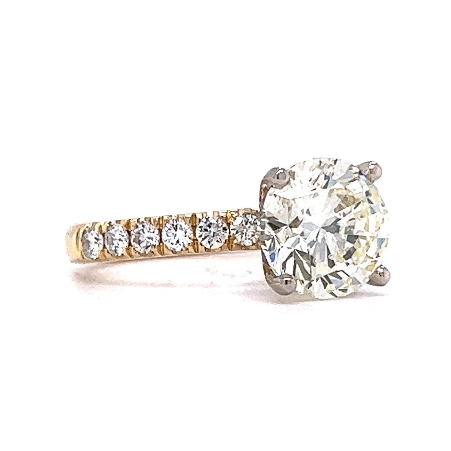 3.02 Round Brilliant Cut Diamond Engagement Ring in 14k Gold