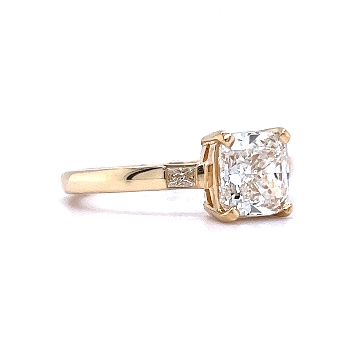 1.51 Cushion Cut Diamond Engagement Ring in 14k Yellow Gold
