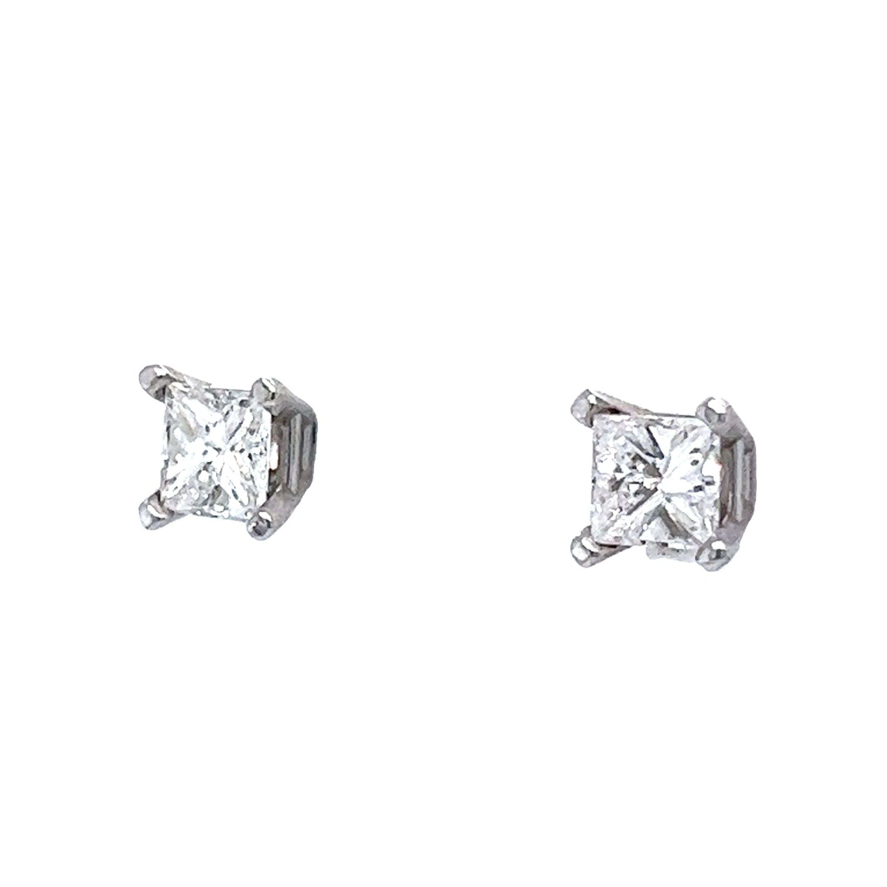 925 Silver Polki Stud Earrings | Amrrutam