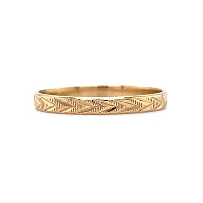 2.24mm Art Deco Chevron Wedding Band in 14k Yellow Gold