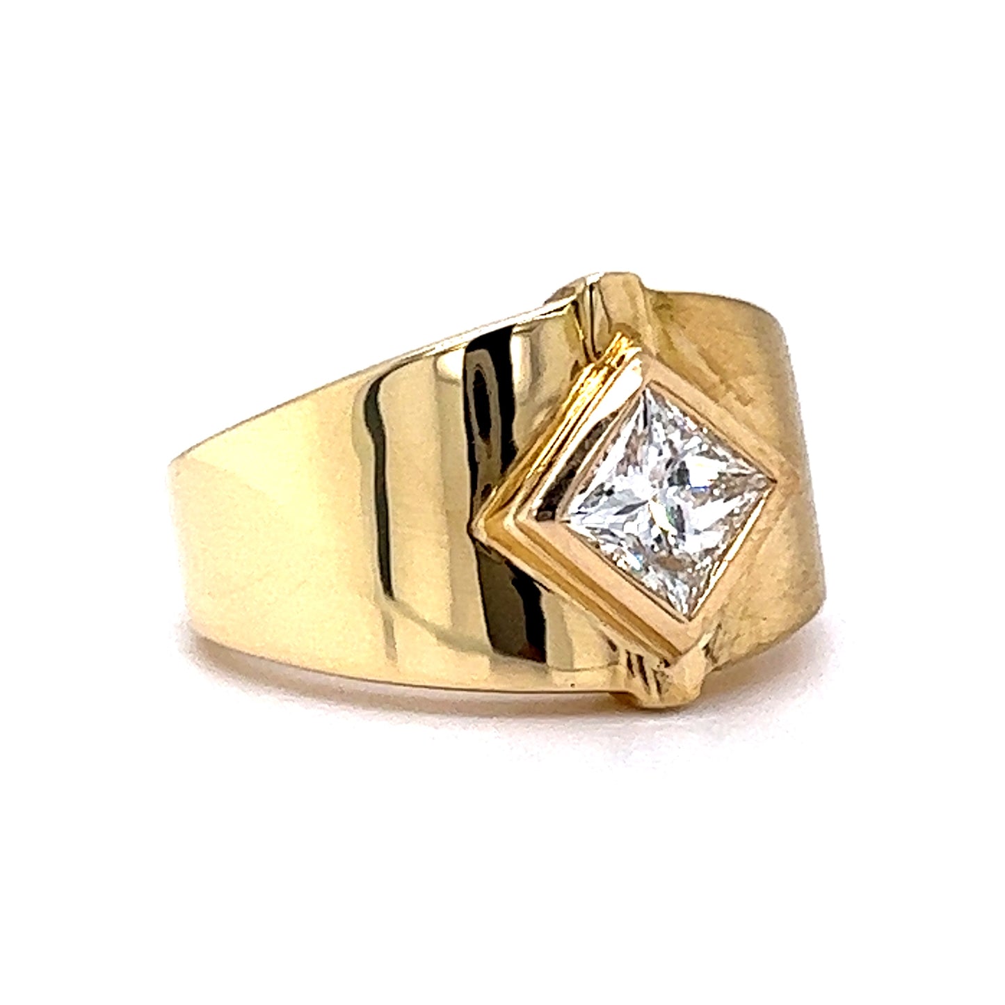 1.05 Diamond Bezel Right Hand Ring in 14k Yellow Gold