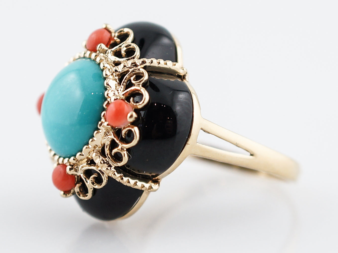 Vintage Cocktail Ring Mid-Century 2.30 Cabochon Cut Turquoise in 14k Yellow Gold