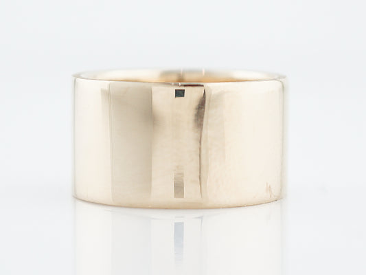 Right Hand Ring Modern in 14k Yellow Gold