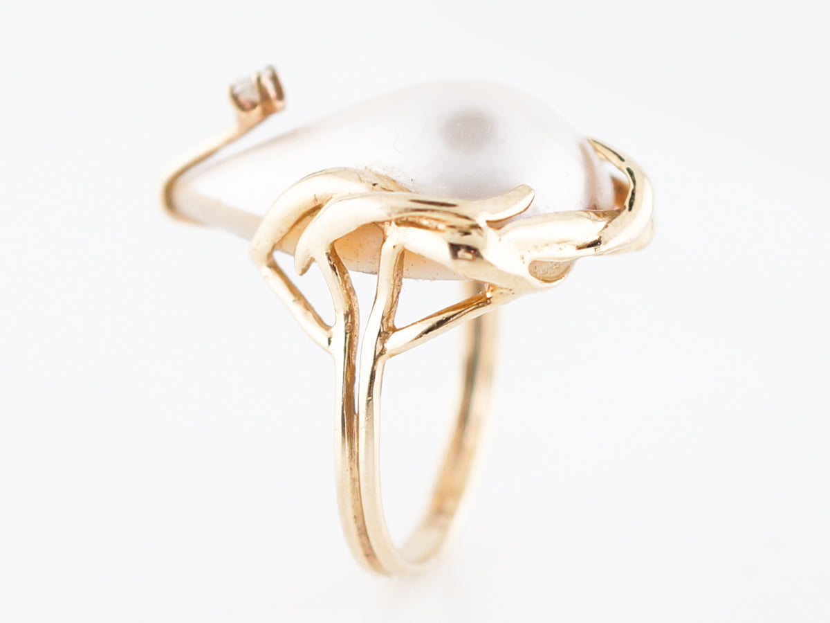 Right Hand Ring Modern 20.04 Pearl in 14k Yellow Gold
