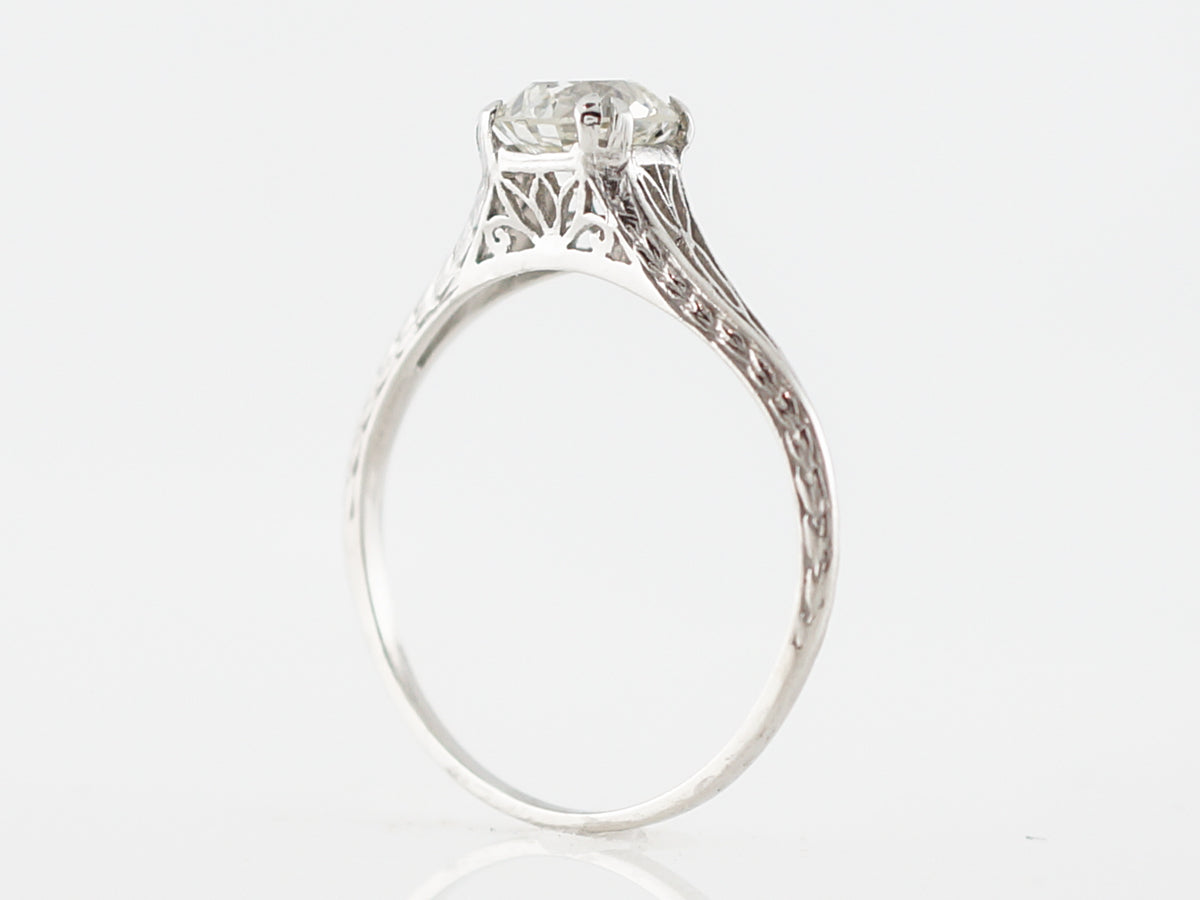 1 Carat Solitaire Diamond Engagement Ring in Platinum