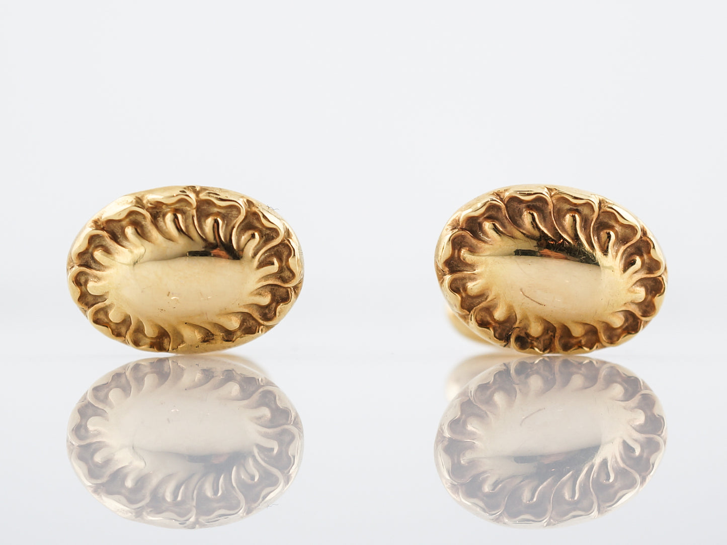 Antique Oval Cufflinks Victorian in 14K Yellow Gold