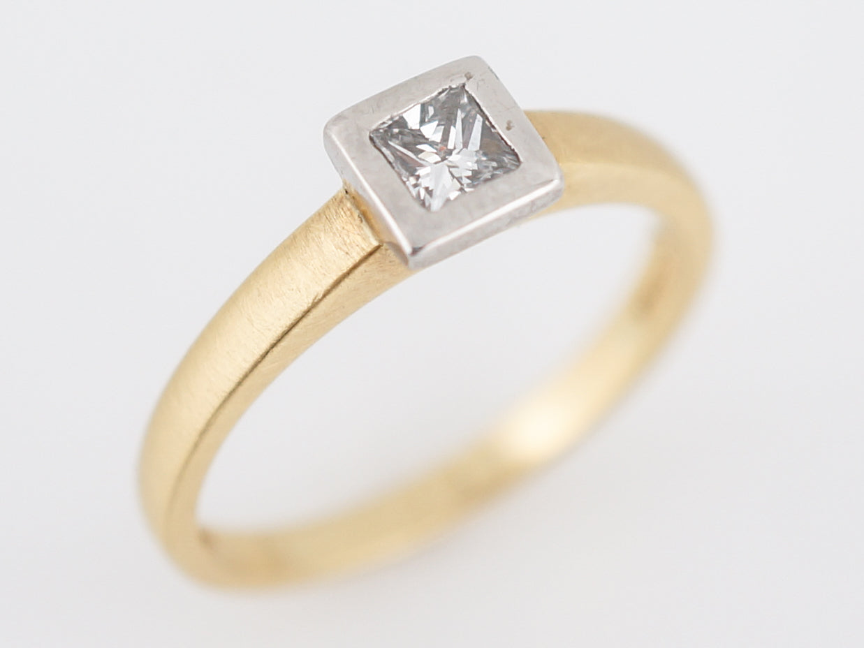 Princess Cut Solitaire Diamond Engagement Ring in 18k