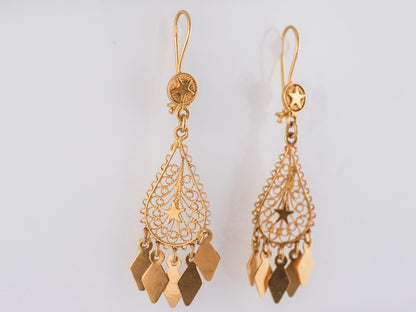 Modern Dangle Drop Earrings in 18k Yellow Gold