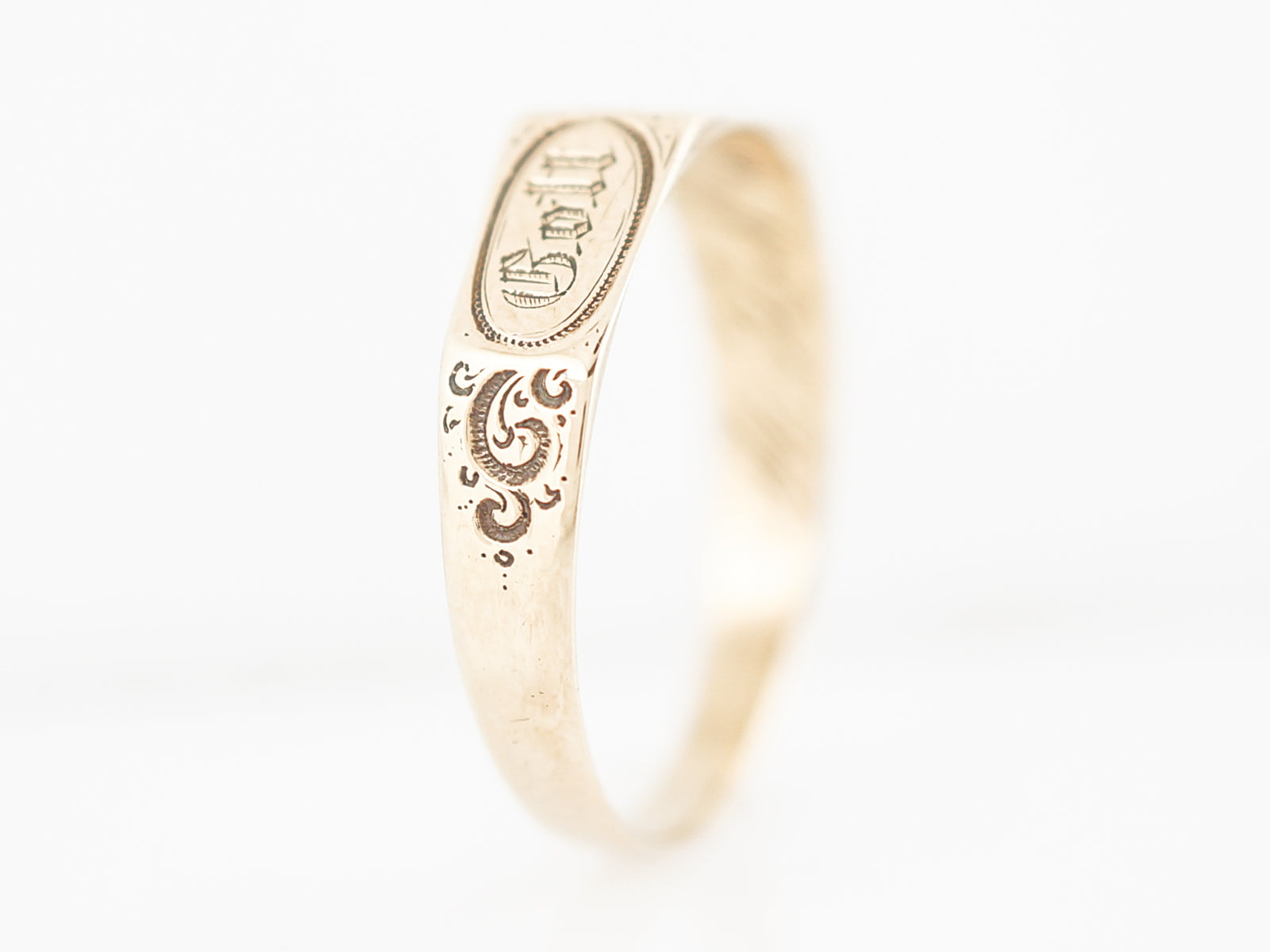 Antique Right Hand Ring German Victorian in 18k Yellow Gold Filigree Jewelers