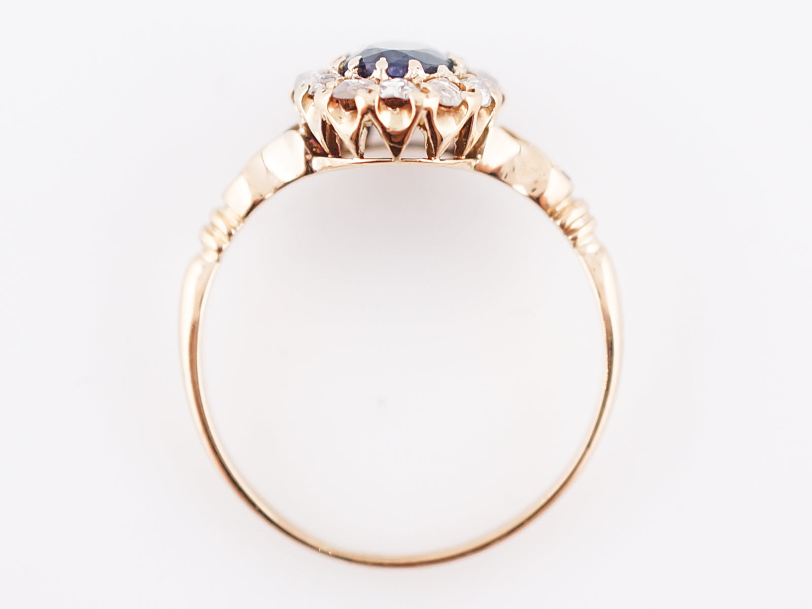Antique Right Hand Ring Victorian .93 GIA Oval Cut Natural Color Changing Alexandrite in 14k Yellow Gold