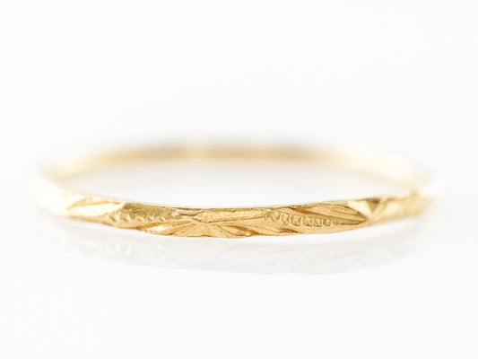 Antique Yellow Gold Engraved Wedding Band in 20k