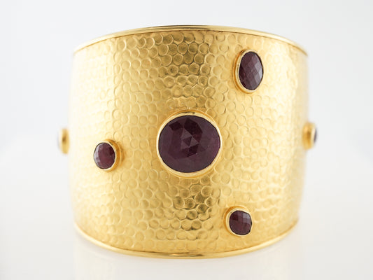 ***RTV11/23***Bracelet Modern 10.01 Cushion & Oval Cut Rubies in 18k Yellow Gold