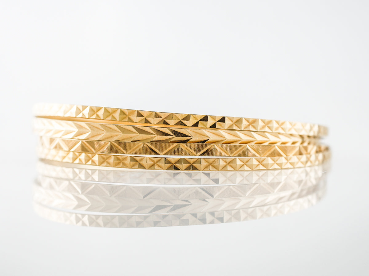 Bracelet Engraved Bangles Modern in 18k Yellow Gold