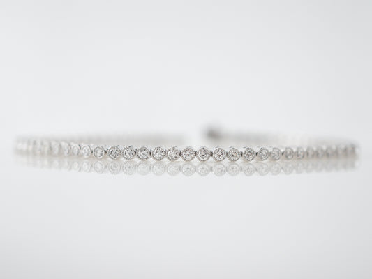 Bracelet Modern 1.91 Round Brilliant Cut Diamonds in Platinum