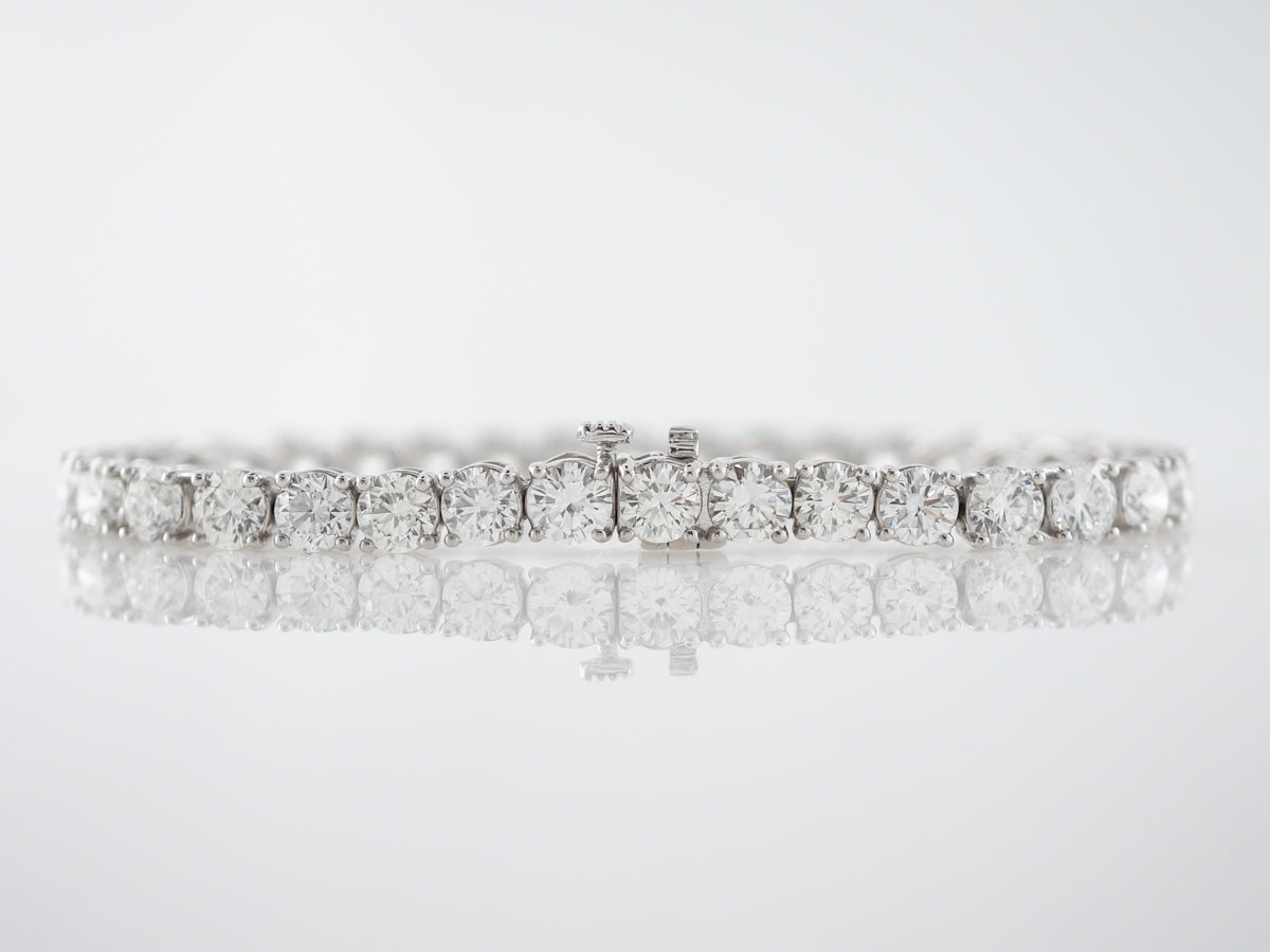15 Carat Straight Line Diamond Tennis Bracelet in Platinum