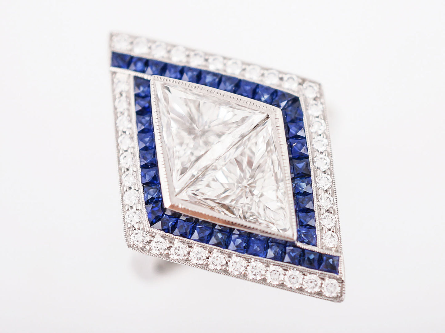 Cocktail Ring Modern 1.55 carat Trilliant Cut Diamonds with Sapphires in Platinum