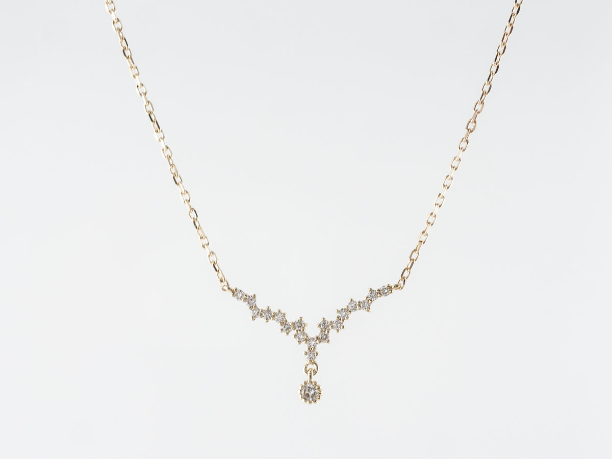 Curved Diamond Pendant Necklace in 14k Yellow Gold