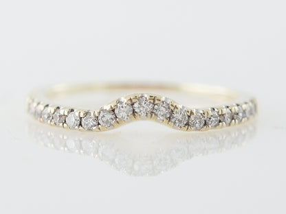 .25 Diamond Curved Wedding Band in Yellow Gold