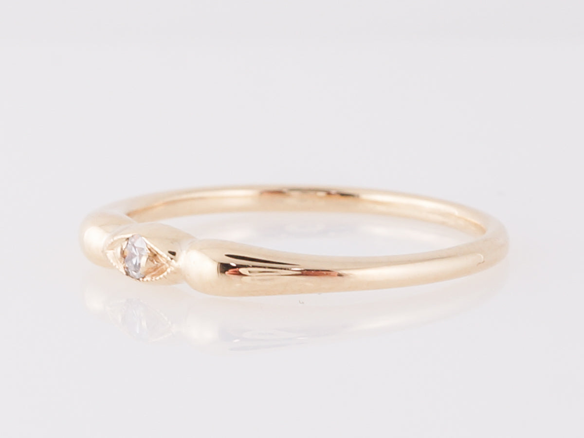 Solitaire Diamond Right Hand Ring in Yellow Gold