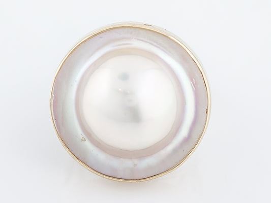 Right Hand Ring Modern 49.36 Mabe Pearl in 14K Yellow Gold