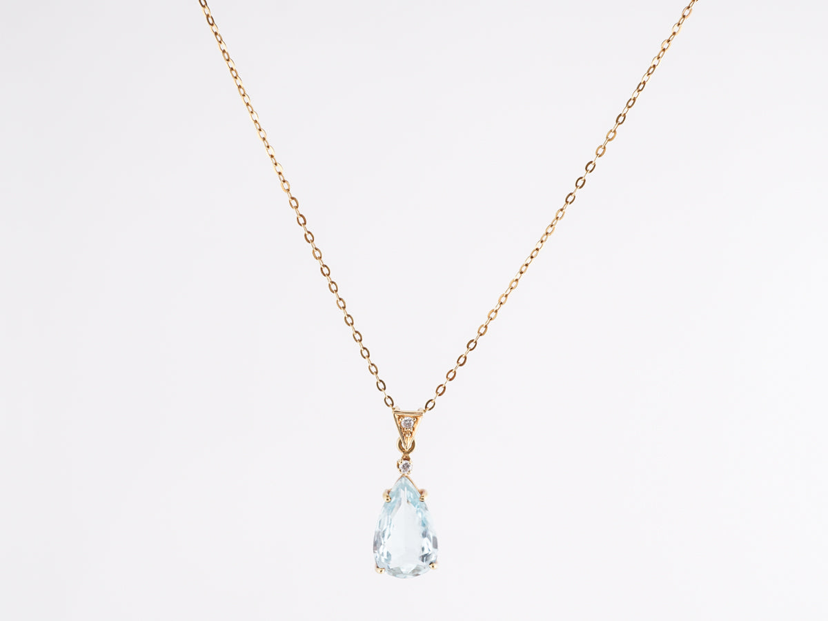 2.26 Pear Aquamarine Necklace in 18K Yellow Gold